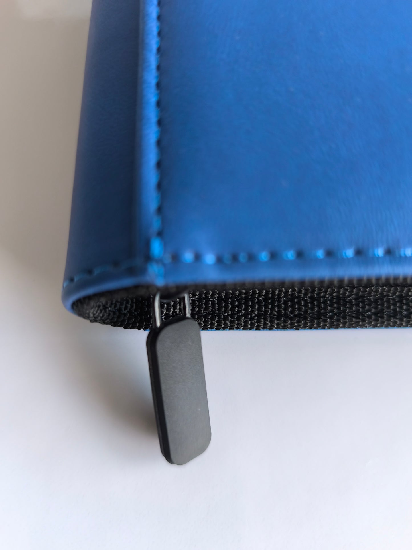 Binder X (Leather y Zipper)