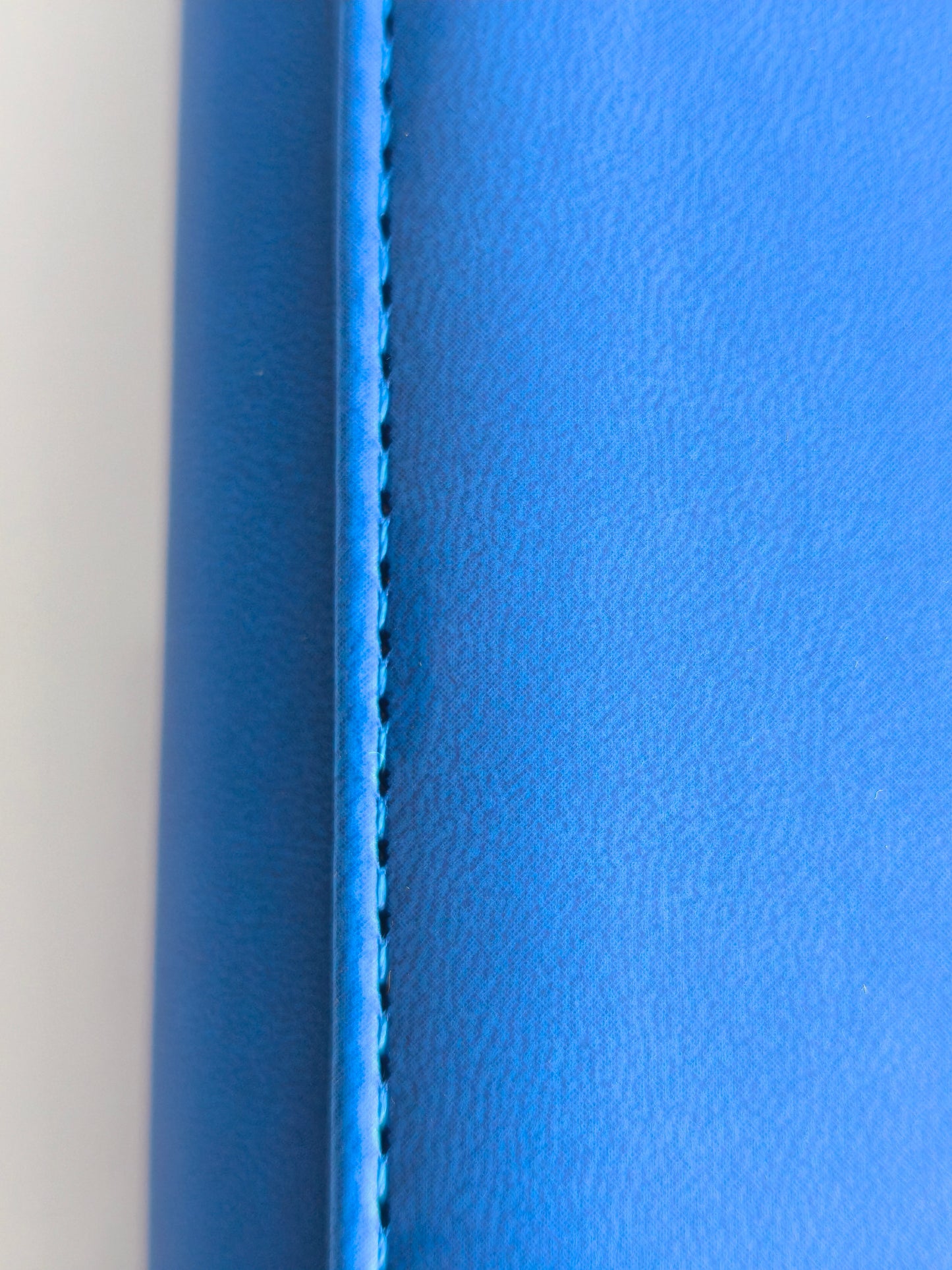 Binder X (Leather y Zipper)